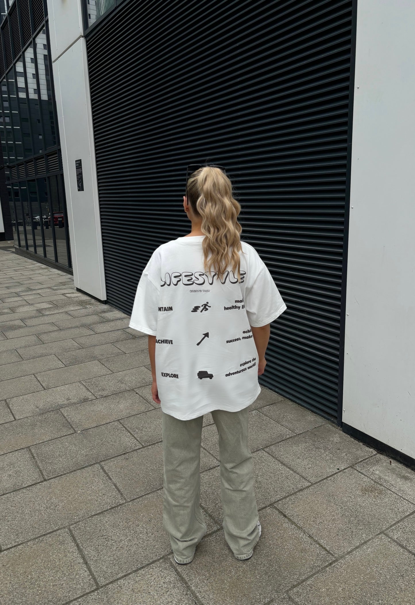 LIFESTYLE Oversized Tee